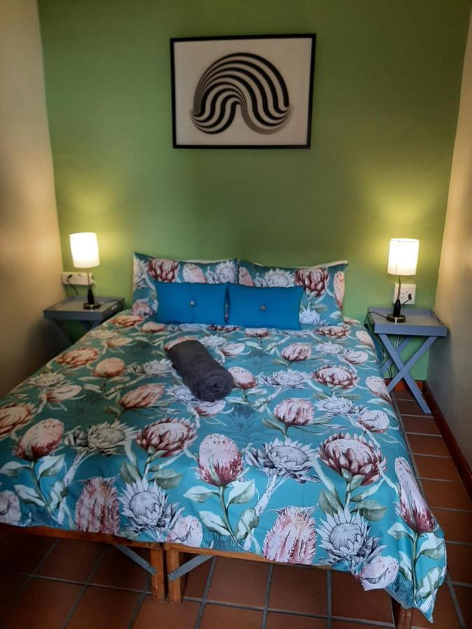 Zebra Crossing Backpacker Hostel Κέιπ Τάουν Εξωτερικό φωτογραφία