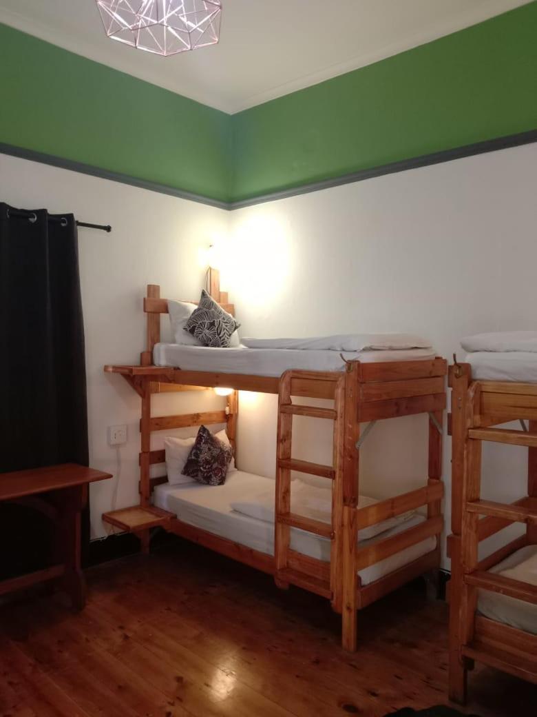 Zebra Crossing Backpacker Hostel Κέιπ Τάουν Εξωτερικό φωτογραφία