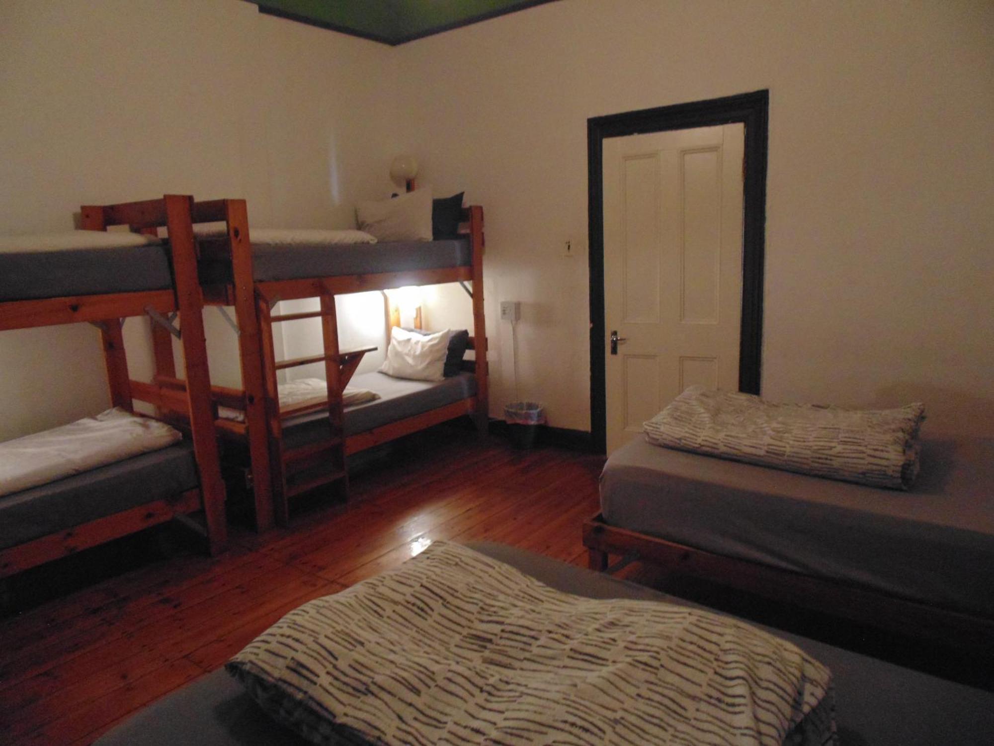 Zebra Crossing Backpacker Hostel Κέιπ Τάουν Εξωτερικό φωτογραφία