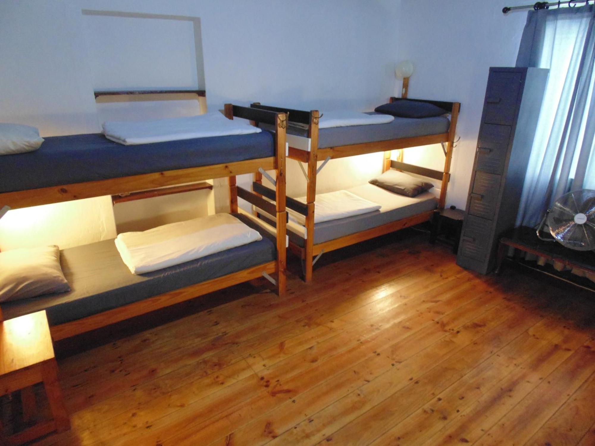 Zebra Crossing Backpacker Hostel Κέιπ Τάουν Εξωτερικό φωτογραφία